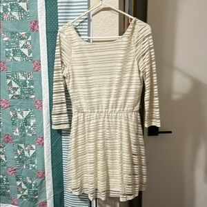 Elegant Striped Dress in Cream/Shear